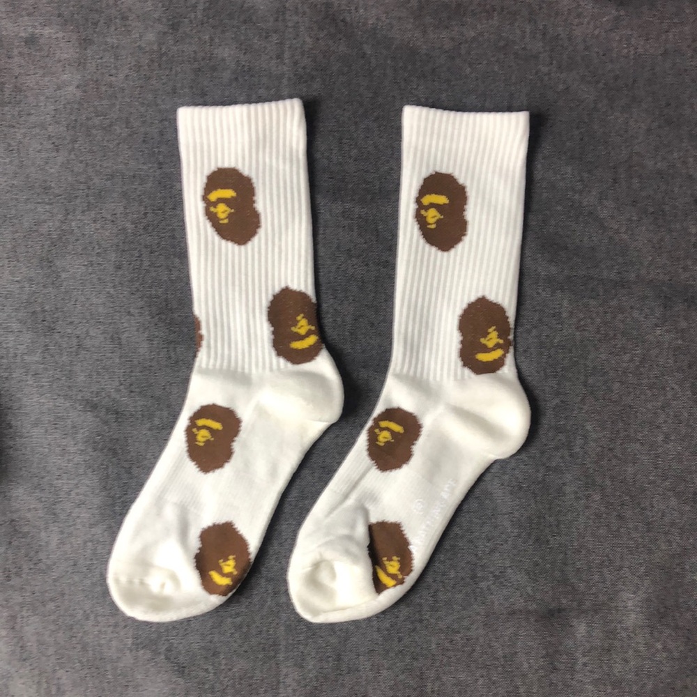 Bape 💃🏼White Casual Socks 💃🏼with Iconic Graphic 2 pairs - Picture 2 of 5